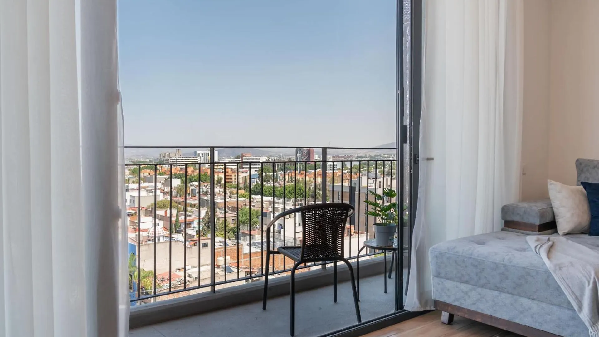 Mili'S Home, Comodidad Y Ubicacion En Guadalajara Feriehus